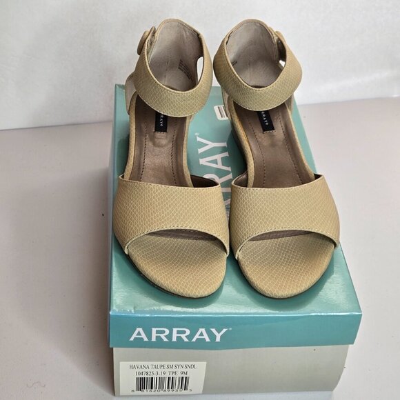 Array Havana Taupe Snake Print Ankle Strap Low Wedge Sandals Sz 9 - Picture 2 of 11